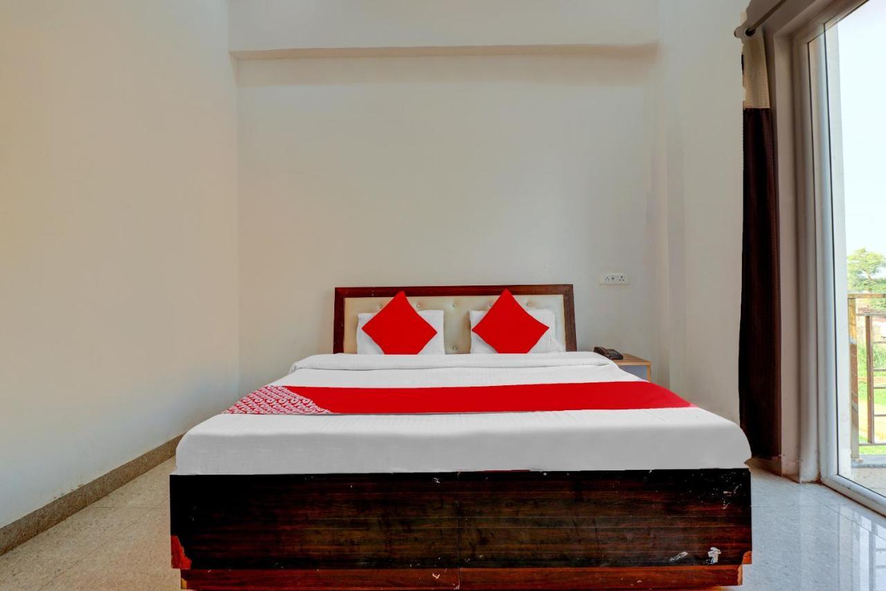 Oyo 72429 New Abhinandan Hotel Amroha Luaran gambar