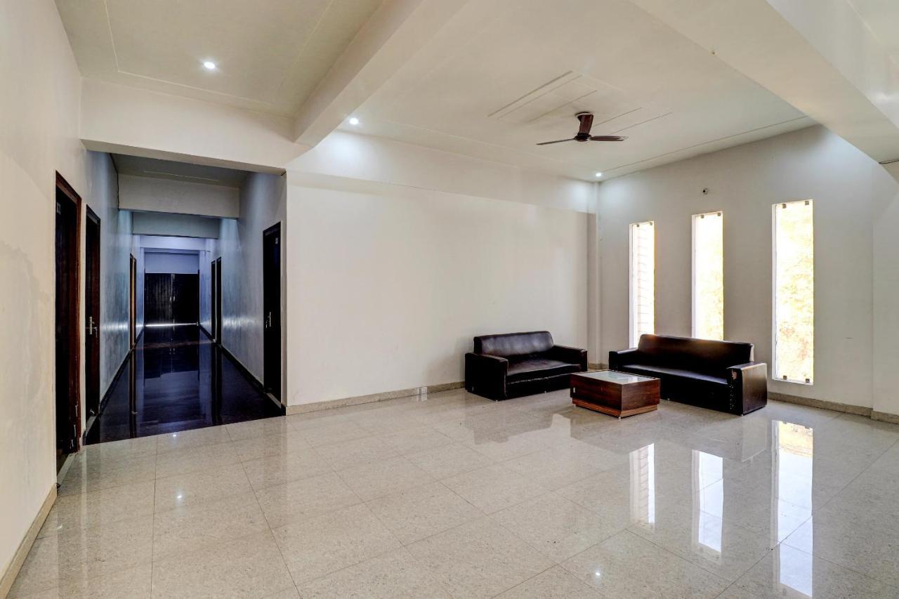 Oyo 72429 New Abhinandan Hotel Amroha Luaran gambar