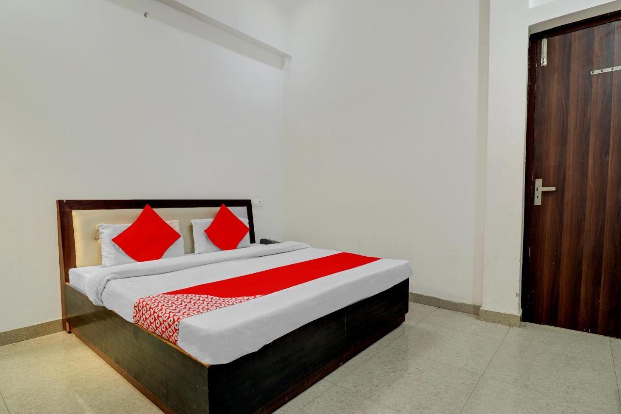 Oyo 72429 New Abhinandan Hotel Amroha Luaran gambar