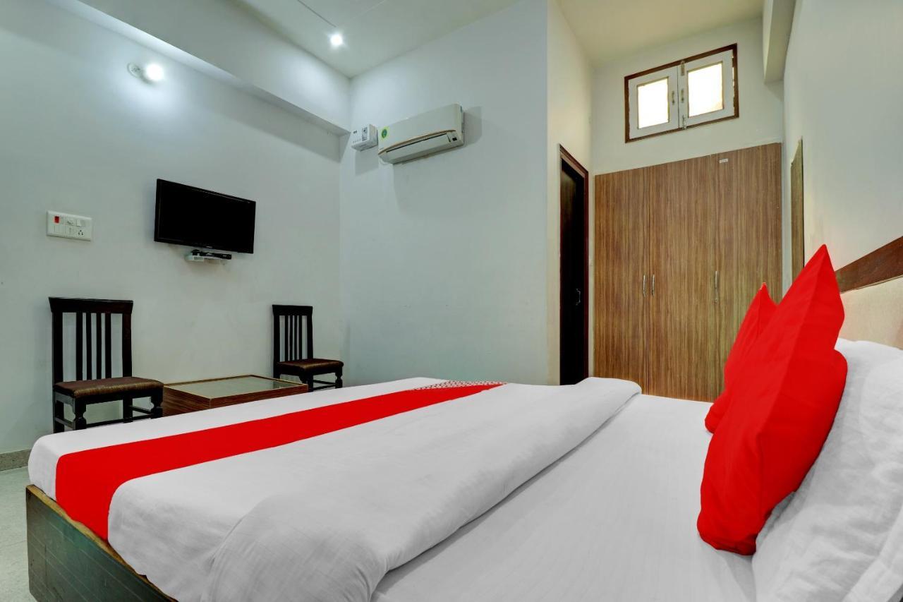 Oyo 72429 New Abhinandan Hotel Amroha Luaran gambar
