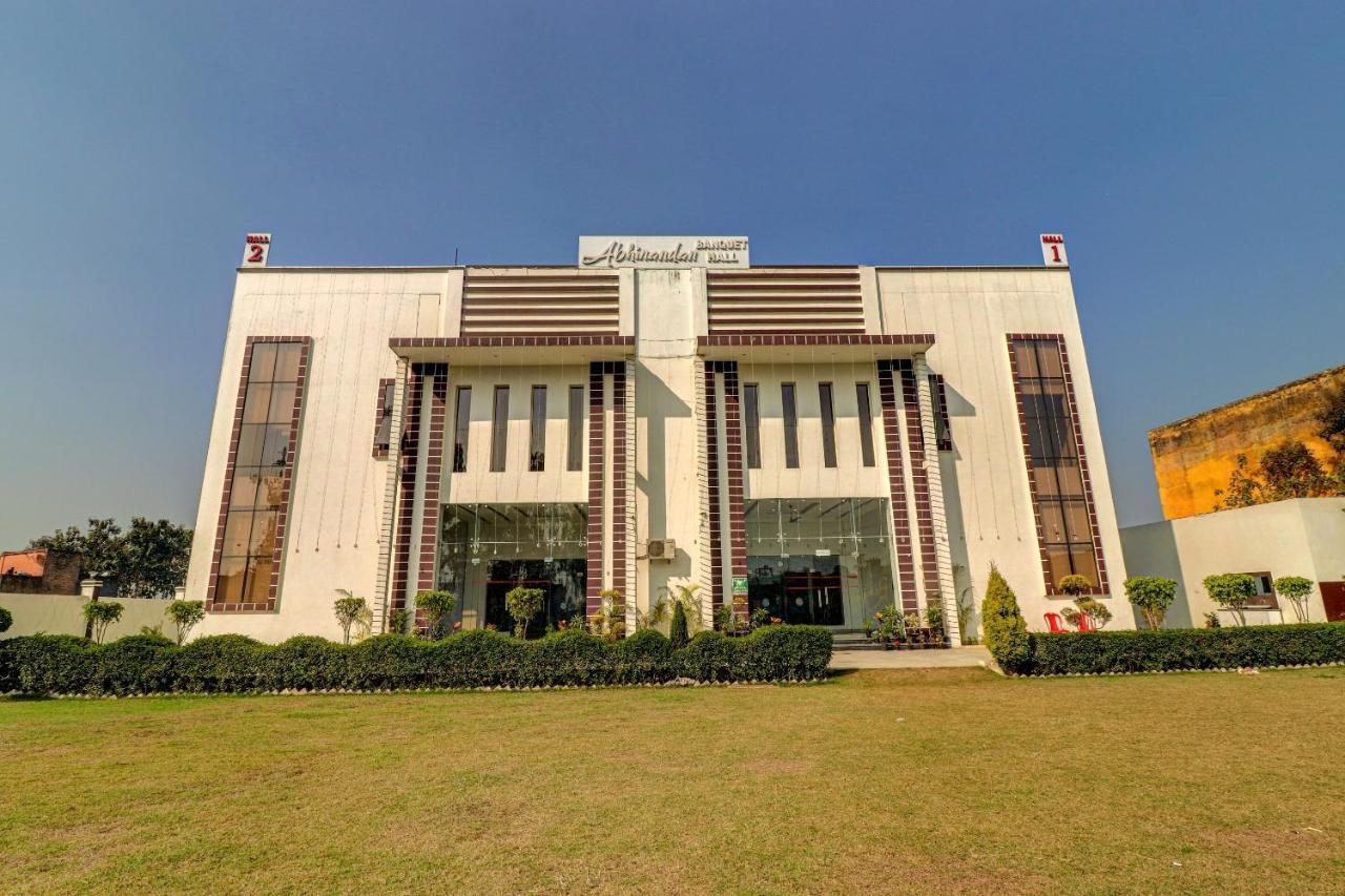 Oyo 72429 New Abhinandan Hotel Amroha Luaran gambar